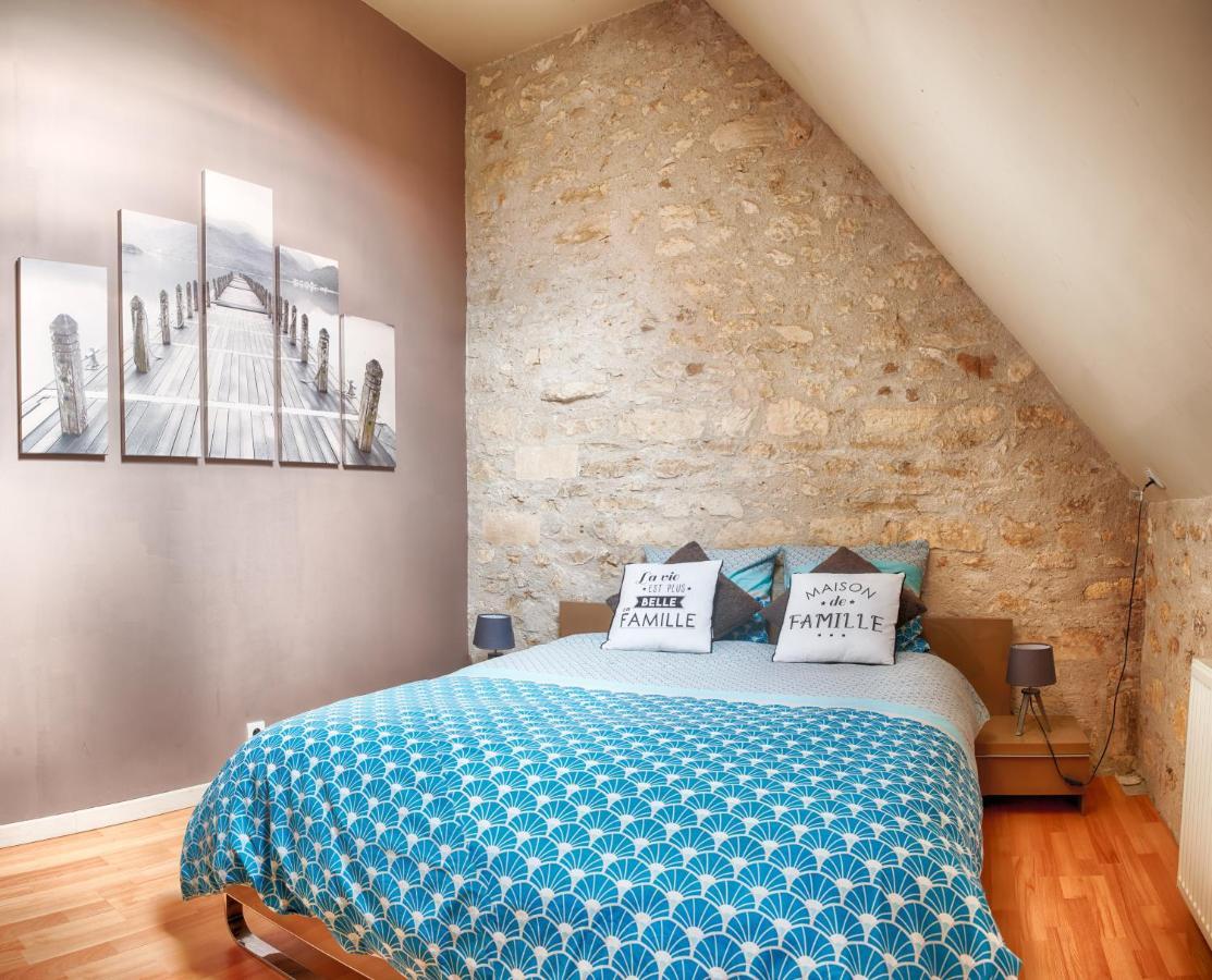 La Ferme Des Nonains Appartement Montjavoult Buitenkant foto