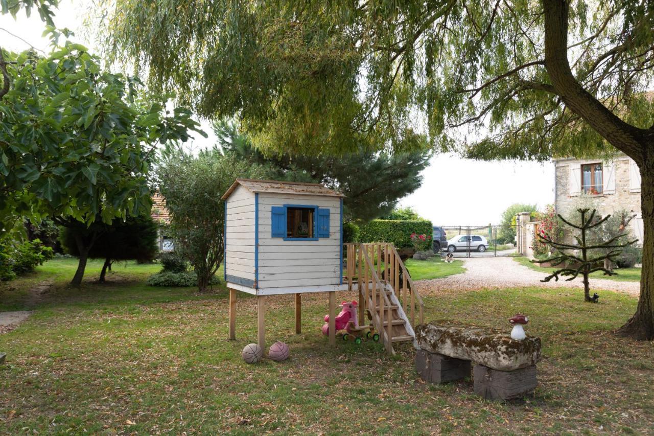 La Ferme Des Nonains Appartement Montjavoult Buitenkant foto
